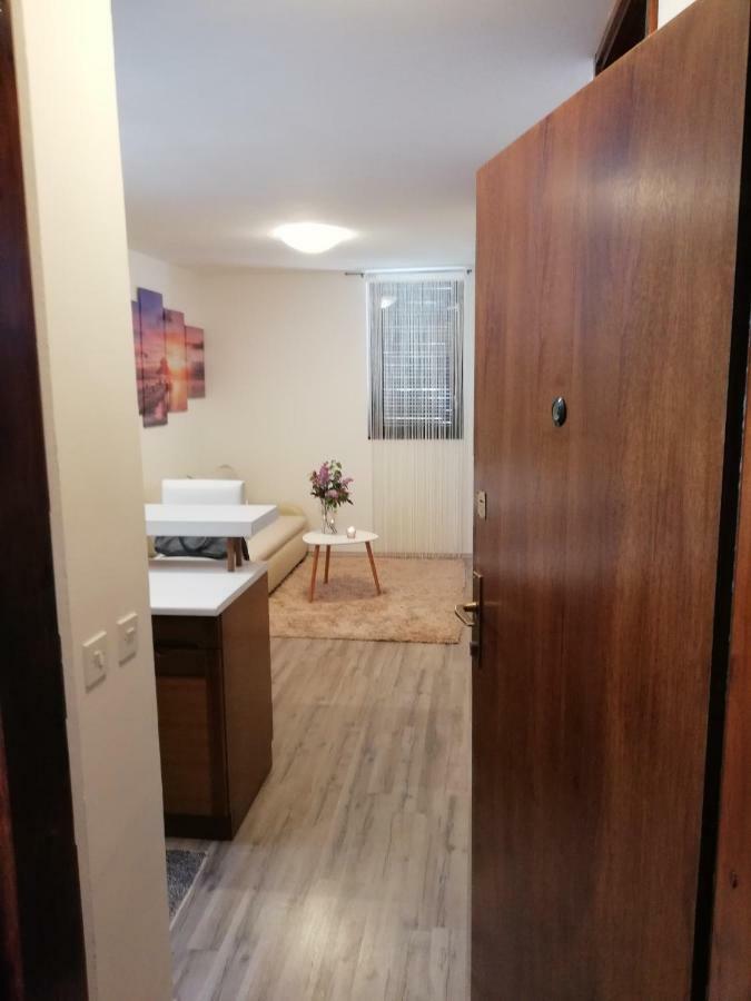 Nokturno Apartment, Self Check-In 波雷奇 外观 照片