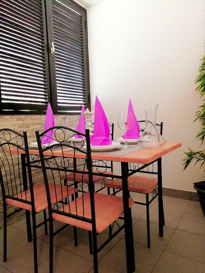 Nokturno Apartment, Self Check-In 波雷奇 外观 照片