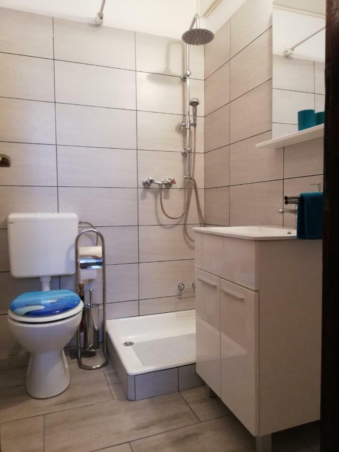 Nokturno Apartment, Self Check-In 波雷奇 外观 照片