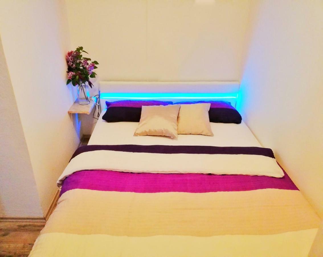 Nokturno Apartment, Self Check-In 波雷奇 外观 照片
